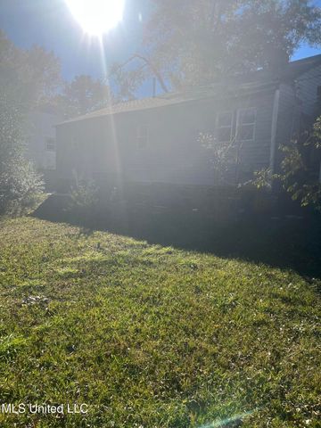 1012 Terrace Avenue, Jackson, MS 39209