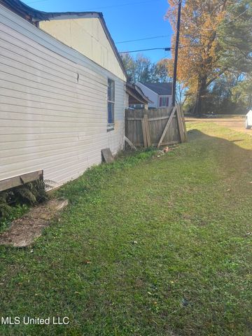 1012 Terrace Avenue, Jackson, MS 39209