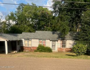 1012 Terrace Avenue, Jackson, MS 39209