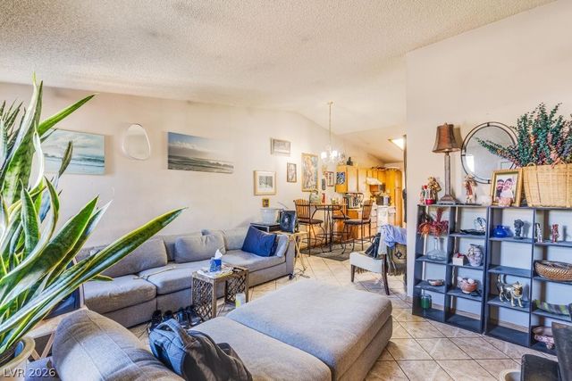 6533 Pinon Pine Way, Las Vegas, NV 89108