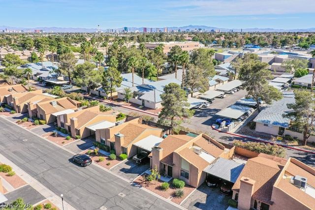 6533 Pinon Pine Way, Las Vegas, NV 89108