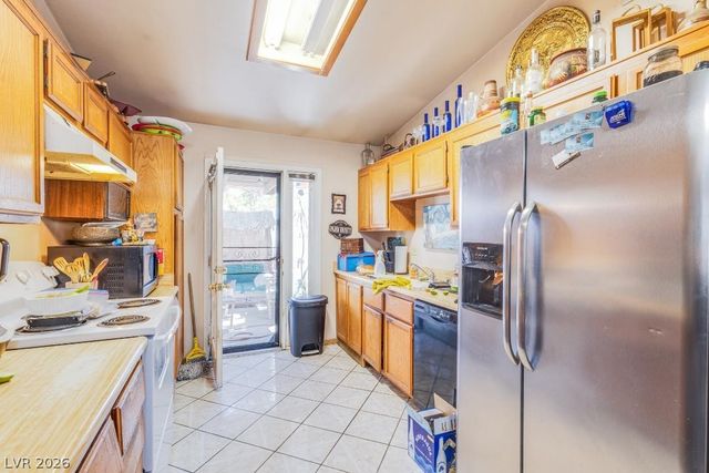 6533 Pinon Pine Way, Las Vegas, NV 89108