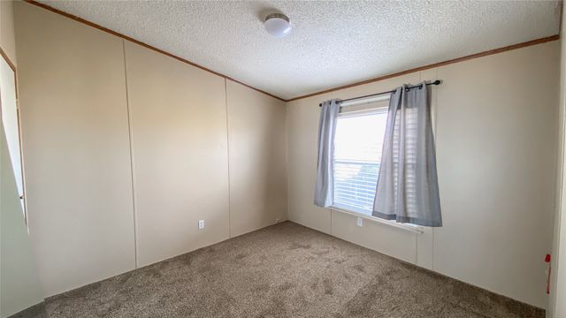 9345 Diamond Avenue, Kaufman, TX 75142