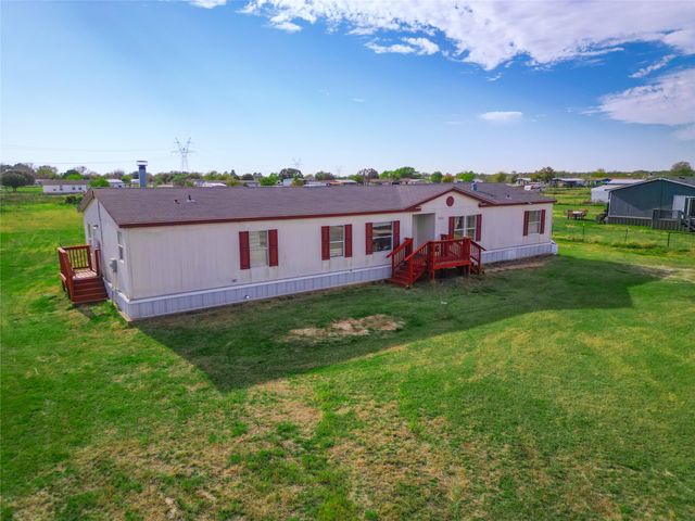 9345 Diamond Avenue, Kaufman, TX 75142