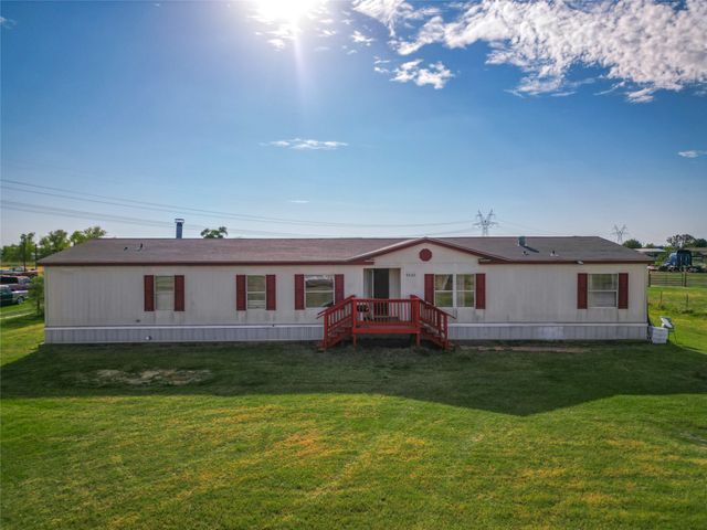 9345 Diamond Avenue, Kaufman, TX 75142