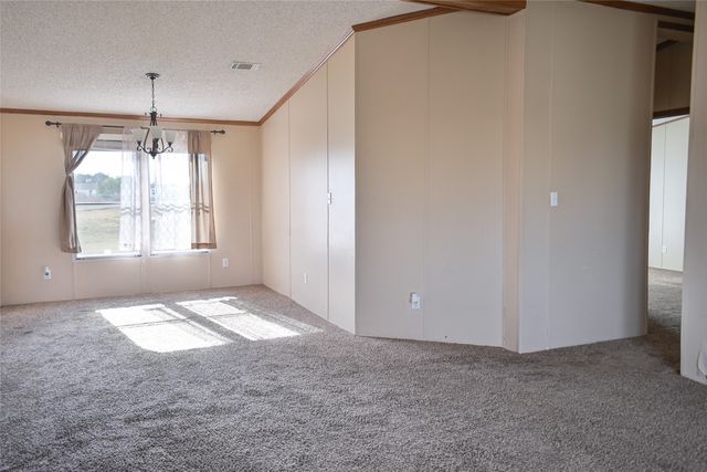 9345 Diamond Avenue, Kaufman, TX 75142