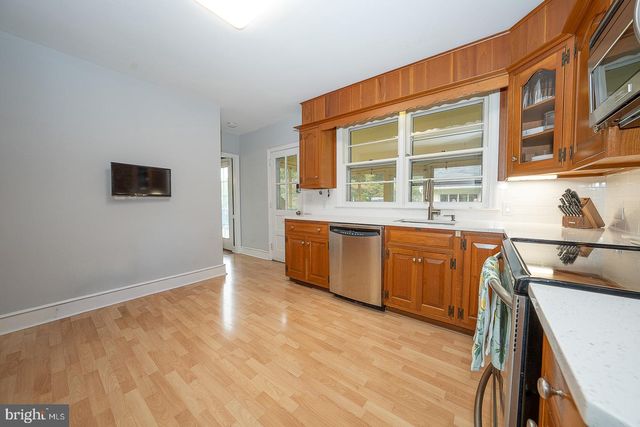 415 SCHOOL LN, Wayne, PA 19087