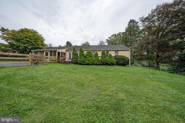 415 SCHOOL LN, Wayne, PA 19087