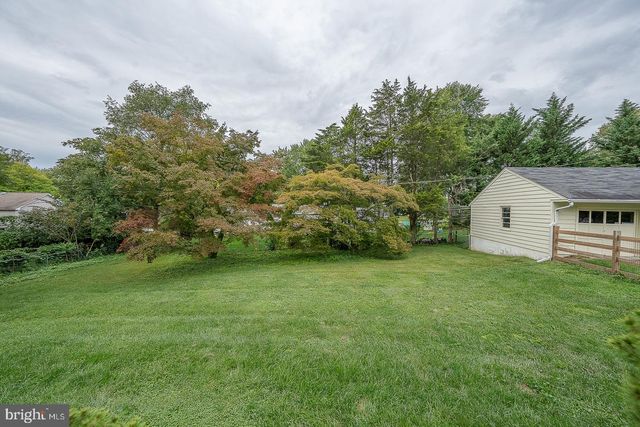415 SCHOOL LN, Wayne, PA 19087