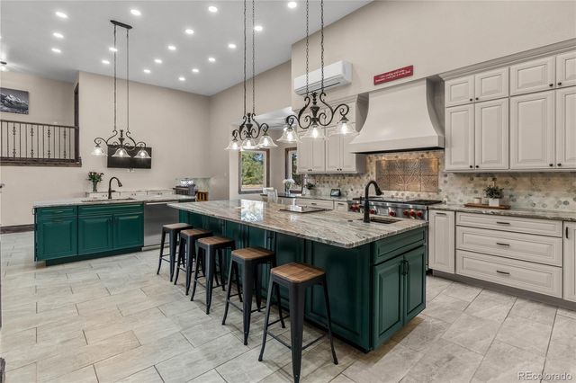 11066 Tomichi Drive, Franktown, CO 80116