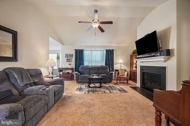 182 KENMOUNT LN, Felton, DE 19943