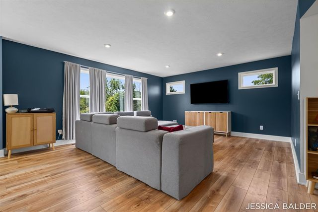 8355 Brickley Street, Byron Center, MI 49315