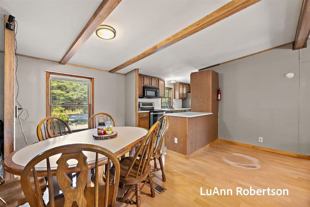 11622 Buchanan Street, Grand Haven, MI 49417