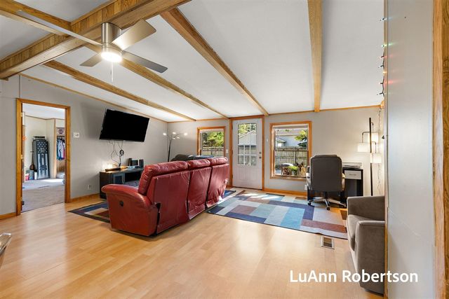 11622 Buchanan Street, Grand Haven, MI 49417