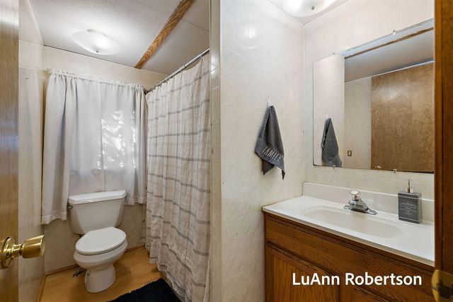 11622 Buchanan Street, Grand Haven, MI 49417