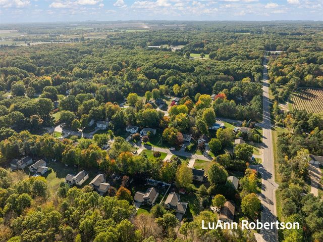 11622 Buchanan Street, Grand Haven, MI 49417