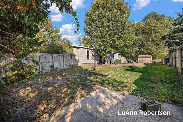 11622 Buchanan Street, Grand Haven, MI 49417