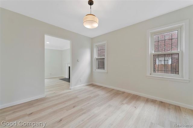 13517 Pembroke Avenue, Detroit, MI 48235