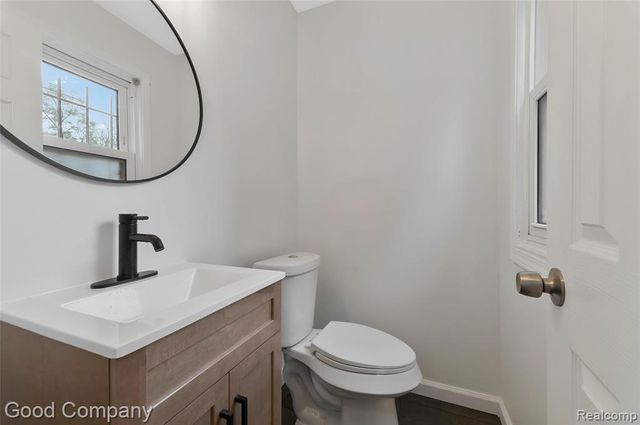 13517 Pembroke Avenue, Detroit, MI 48235