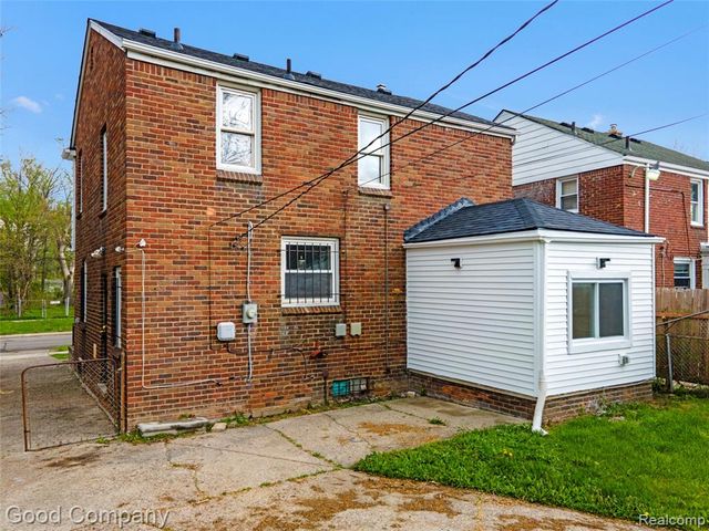 13517 Pembroke Avenue, Detroit, MI 48235