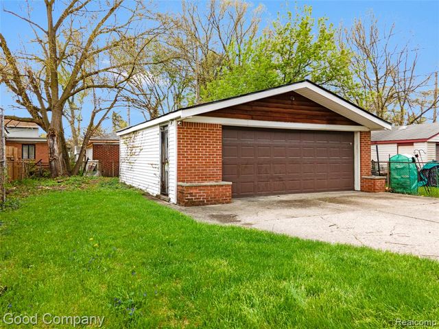 13517 Pembroke Avenue, Detroit, MI 48235