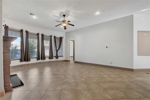 6223 Duke Trail Lane, Sugar Land, TX 77479