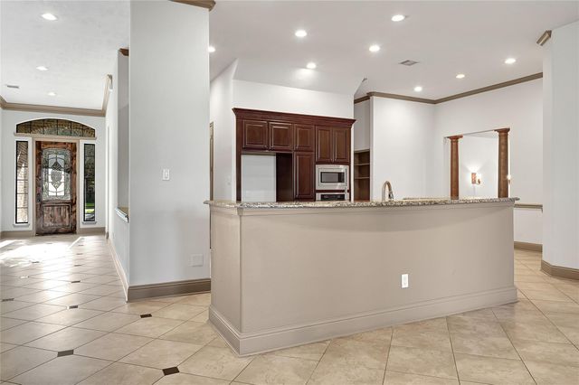 6223 Duke Trail Lane, Sugar Land, TX 77479