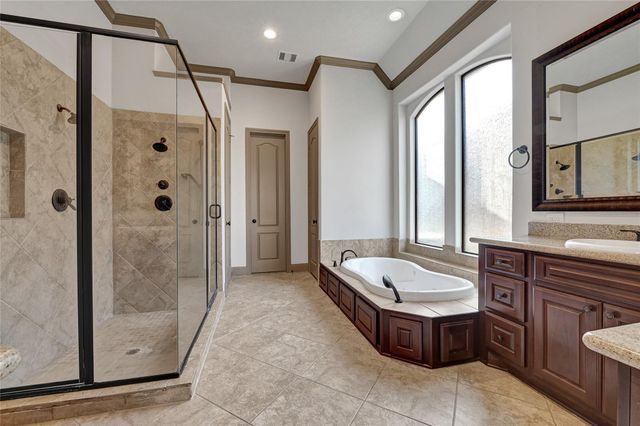 6223 Duke Trail Lane, Sugar Land, TX 77479