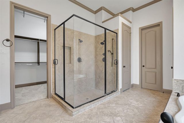 6223 Duke Trail Lane, Sugar Land, TX 77479