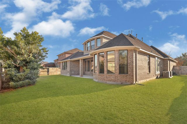 6223 Duke Trail Lane, Sugar Land, TX 77479