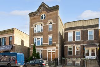 2515 W Augusta Boulevard 3S, Chicago, IL 60622