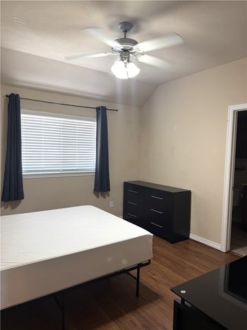 1198 Jones Butler Road 1504, College Station, TX 77840