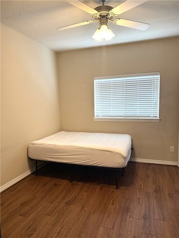 1198 Jones Butler Road 1504, College Station, TX 77840