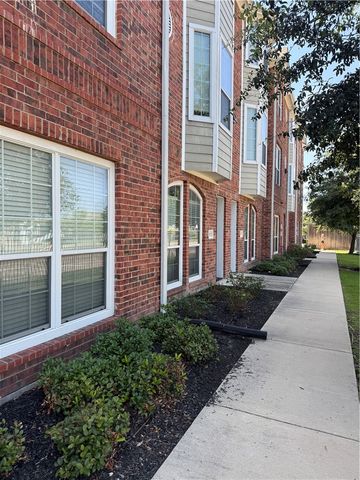 1198 Jones Butler Road 1504, College Station, TX 77840