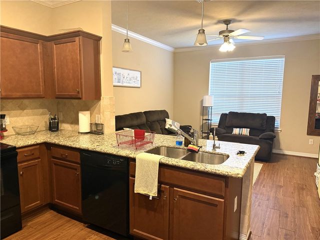 1198 Jones Butler Road 1504, College Station, TX 77840