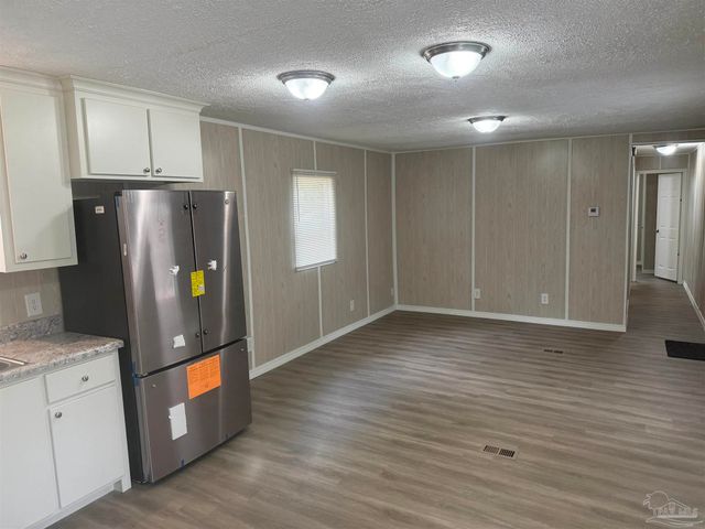 5227 Chestnut Ave, Pace, FL 32571