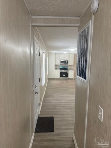 5227 Chestnut Ave, Pace, FL 32571