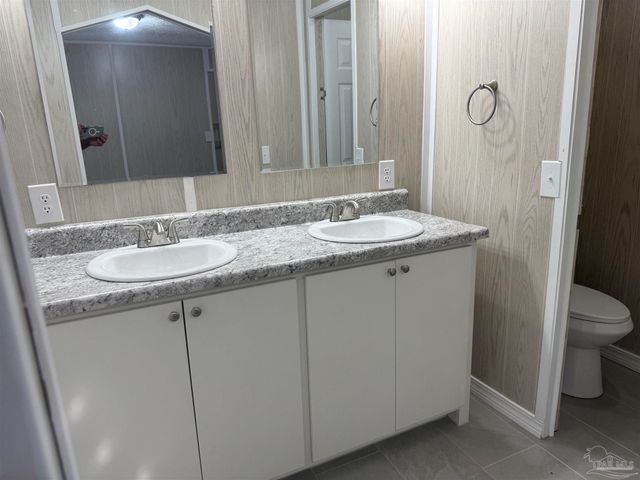 5227 Chestnut Ave, Pace, FL 32571