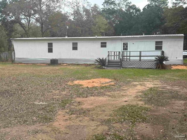5227 Chestnut Ave, Pace, FL 32571