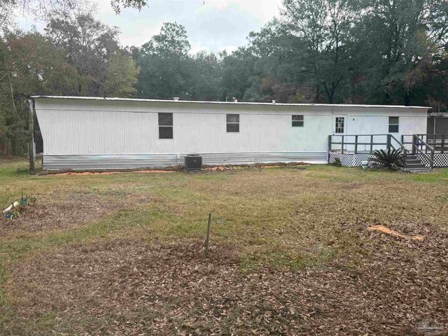 5227 Chestnut Ave, Pace, FL 32571