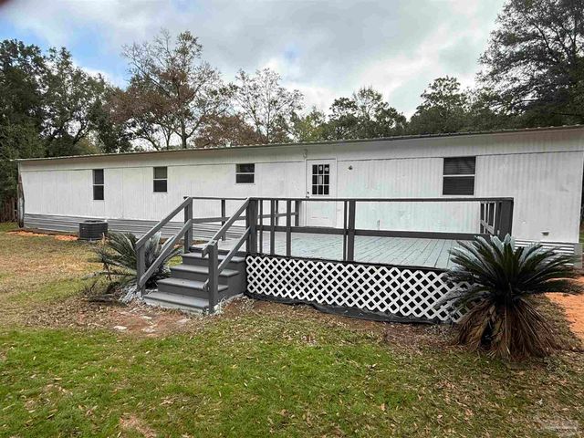 5227 Chestnut Ave, Pace, FL 32571