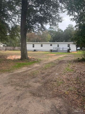 5227 Chestnut Ave, Pace, FL 32571