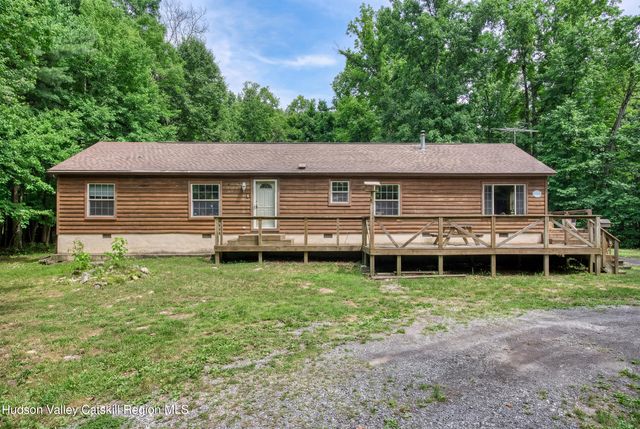 140 Mossy Hill Road, Catskill, NY 12414