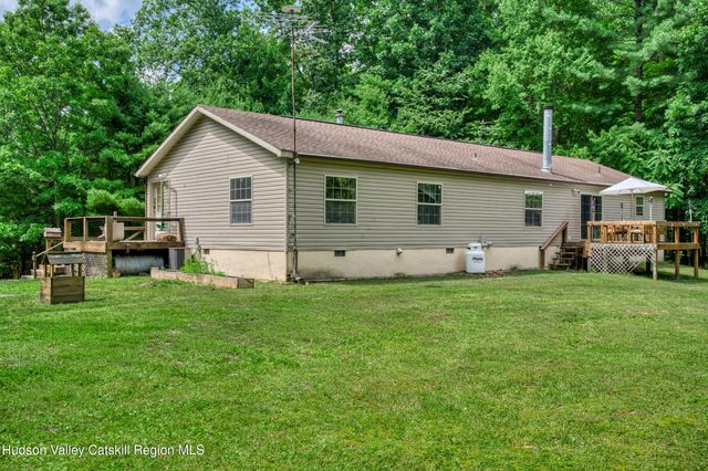 140 Mossy Hill Road, Catskill, NY 12414