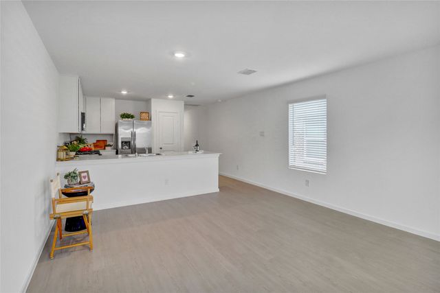 2009 Belgian Drive, Aubrey, TX 76227