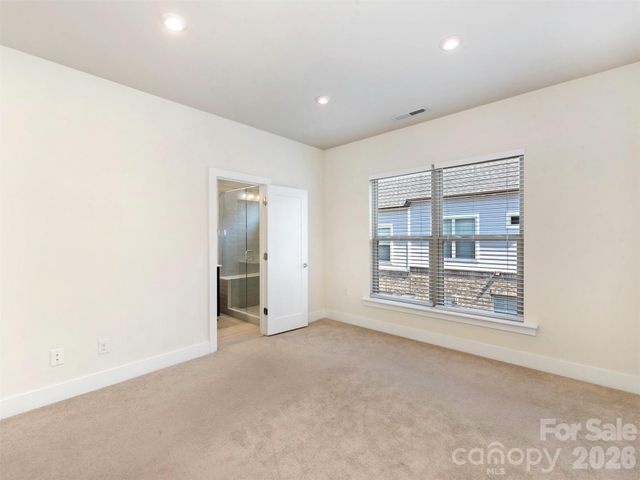 16023 Roscoe Lane L52, Charlotte, NC 28204