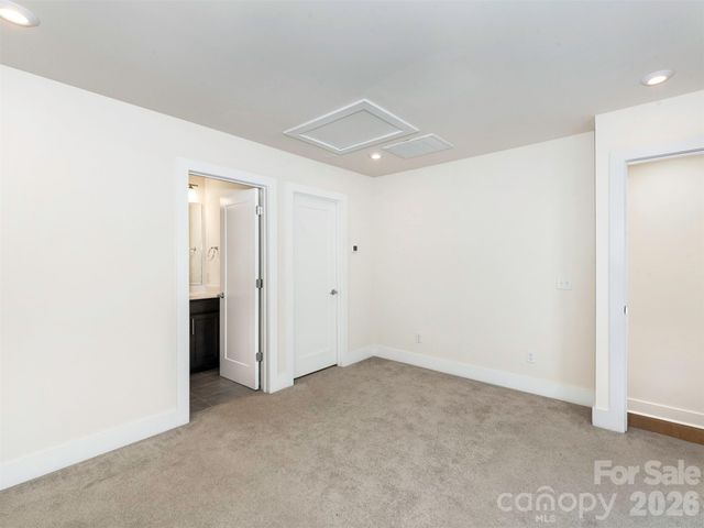 16023 Roscoe Lane L52, Charlotte, NC 28204