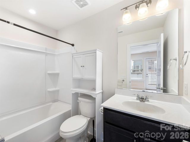 16023 Roscoe Lane L52, Charlotte, NC 28204