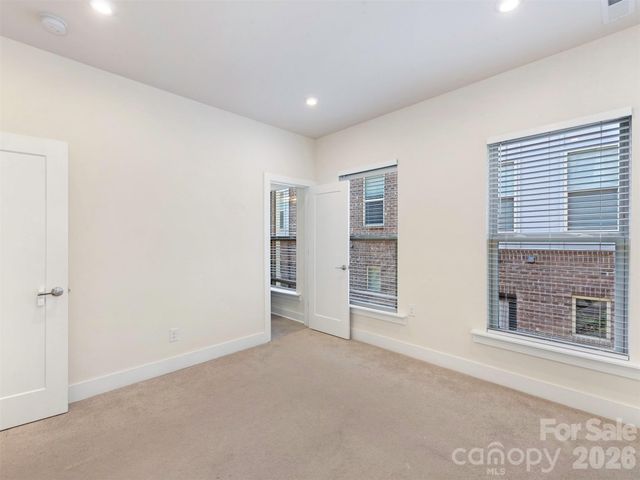 16023 Roscoe Lane L52, Charlotte, NC 28204