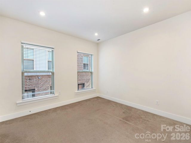 16023 Roscoe Lane L52, Charlotte, NC 28204